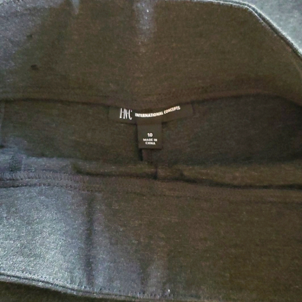 Pants - Picture 2 of 3